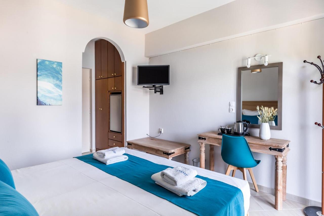 Aegeon Hotel Скопелос Экстерьер фото